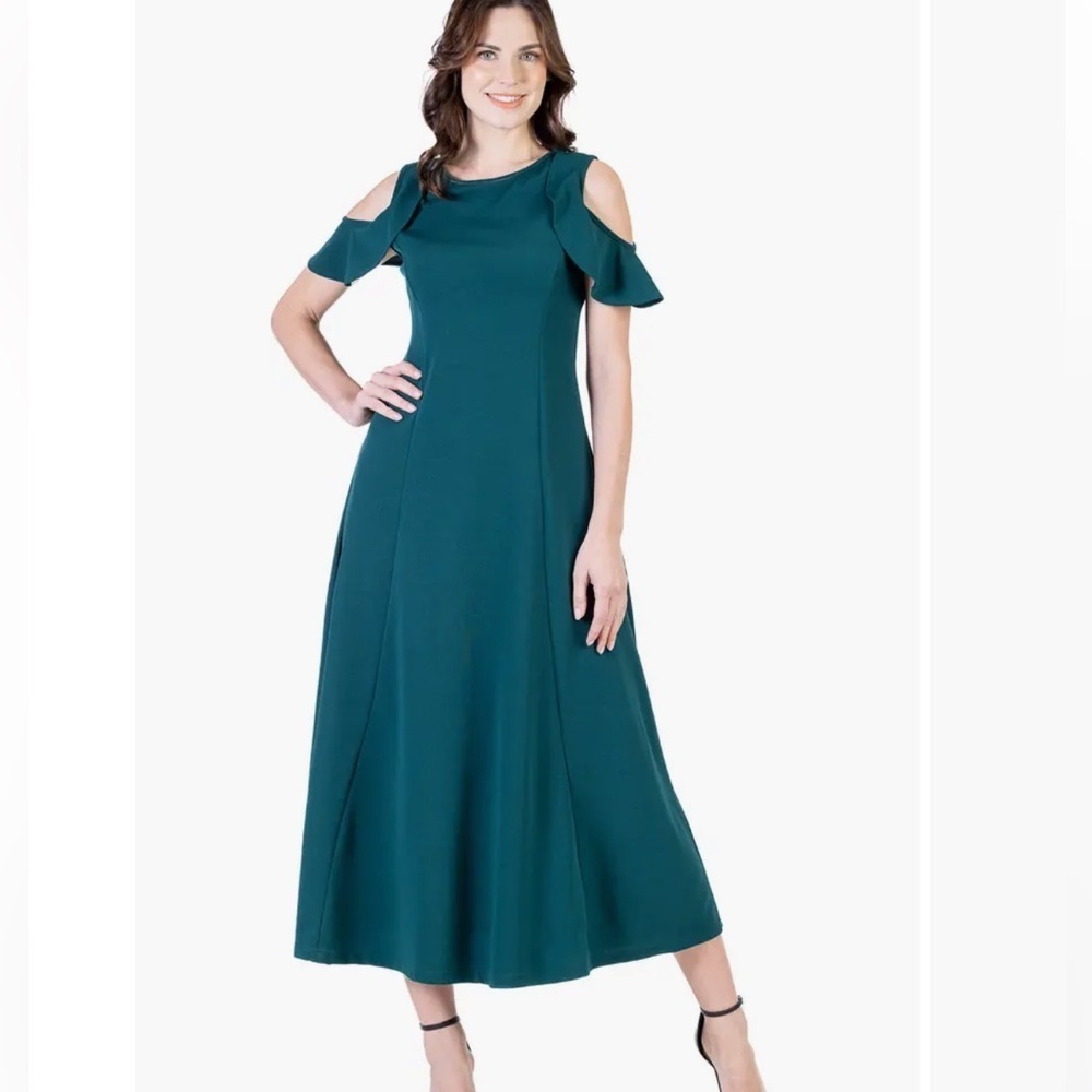 V-Neck Sleeveless Maxi Dress with Belt
24seven Comfort Apparel hunter green